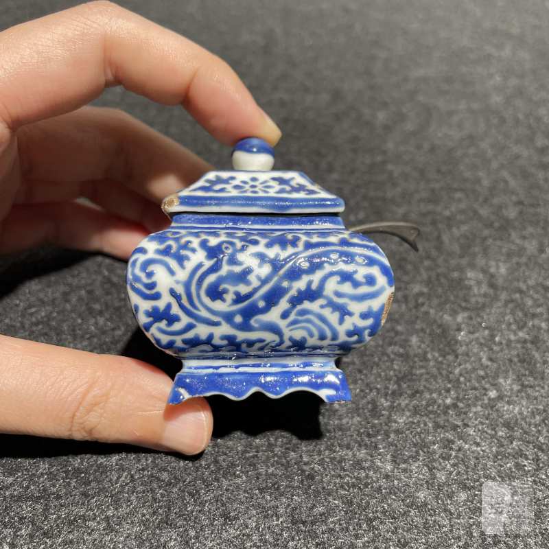 清乾隆 蓝料彩印泥盒、水丞一组两件 - 图4